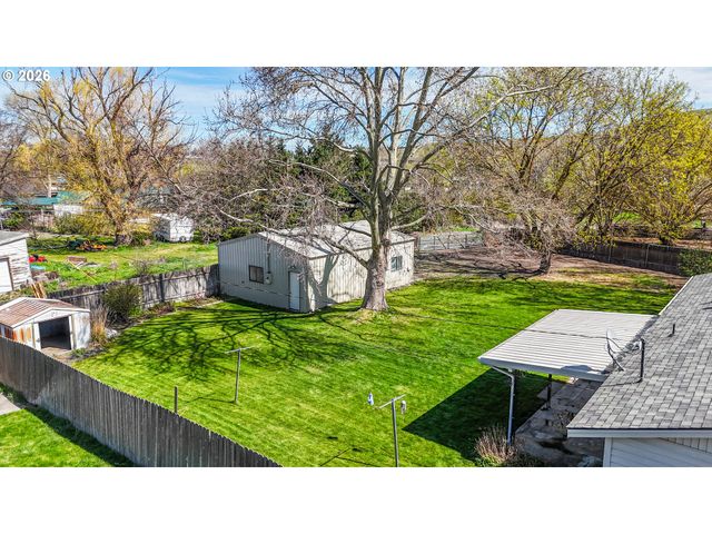 4203 Sw SHERIDAN Ave, Pendleton, OR 97801