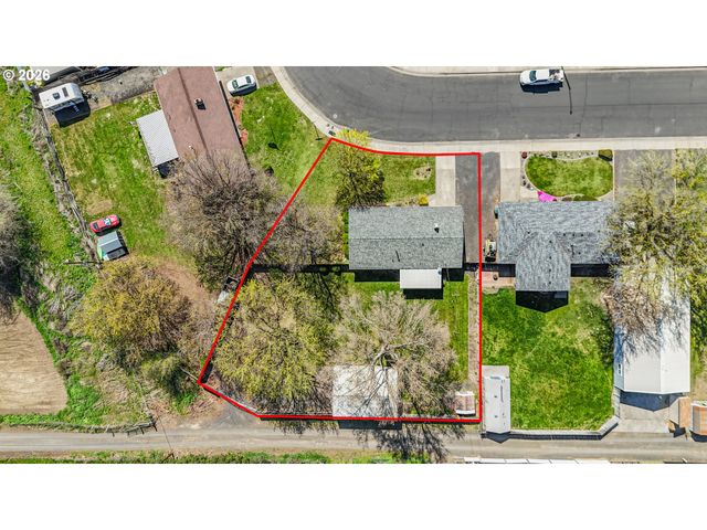 4203 Sw SHERIDAN Ave, Pendleton, OR 97801