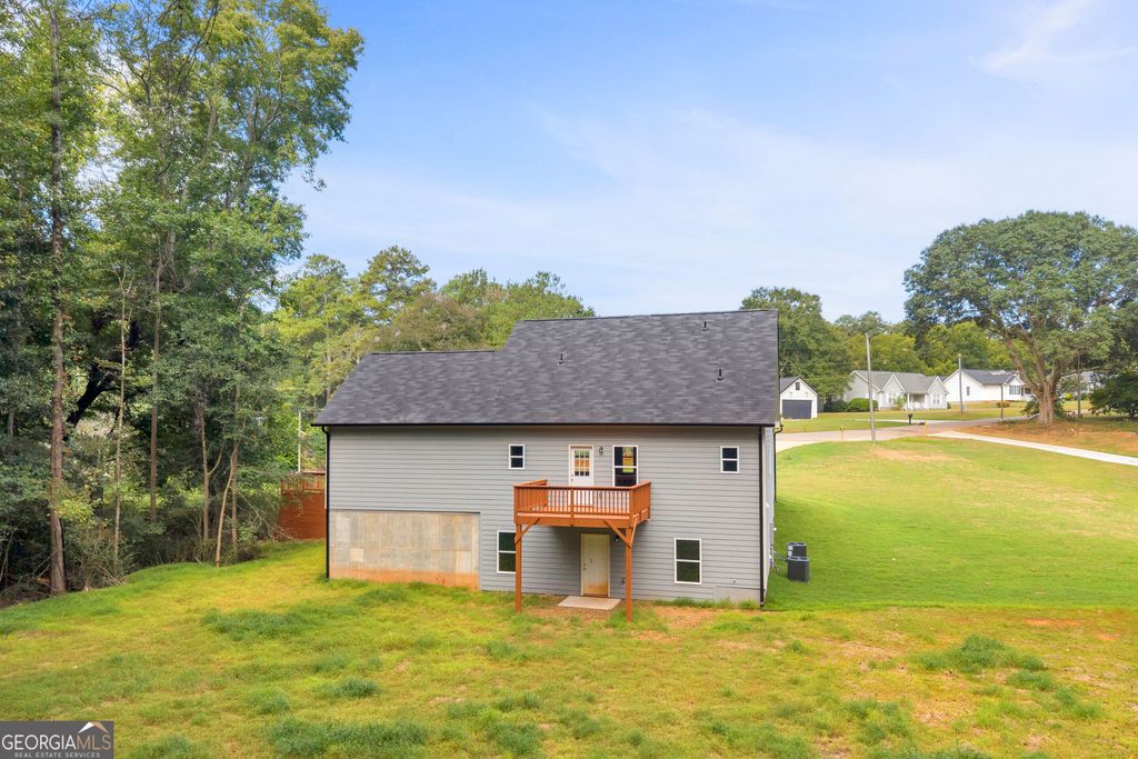 286 Adams Place Drive, Royston, GA 30662 — photo 3