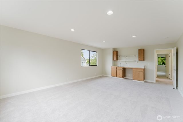 10050 13th Avenue NW, Seattle, WA 98177