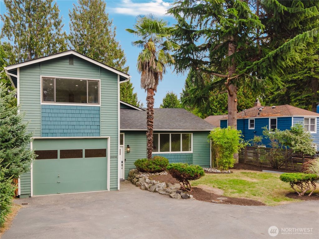 10050 13th Avenue NW, Seattle, WA 98177
