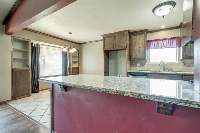 2424 SW 100th Street, Oklahoma City, OK 73159