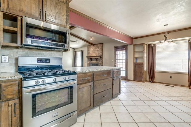 2424 SW 100th Street, Oklahoma City, OK 73159