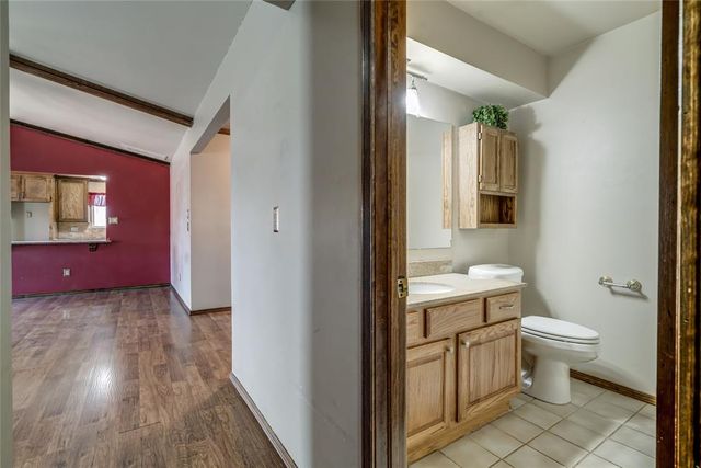 2424 SW 100th Street, Oklahoma City, OK 73159