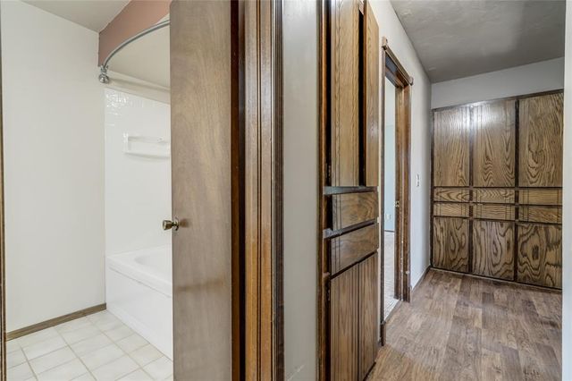 2424 SW 100th Street, Oklahoma City, OK 73159