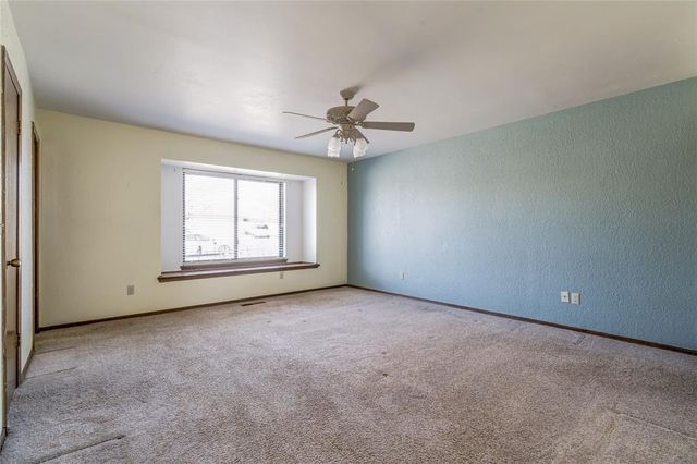 2424 SW 100th Street, Oklahoma City, OK 73159