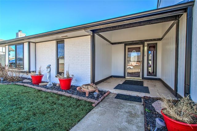 2424 SW 100th Street, Oklahoma City, OK 73159