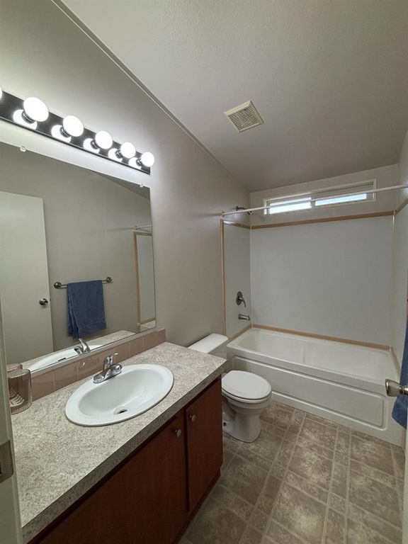 Image 5 of property listing at 17248 Bonita Road, Madera, CA 93636