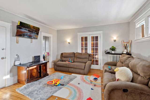 3954 Portland Avenue, Minneapolis, MN 55407