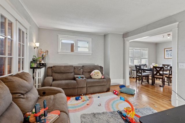 3954 Portland Avenue, Minneapolis, MN 55407