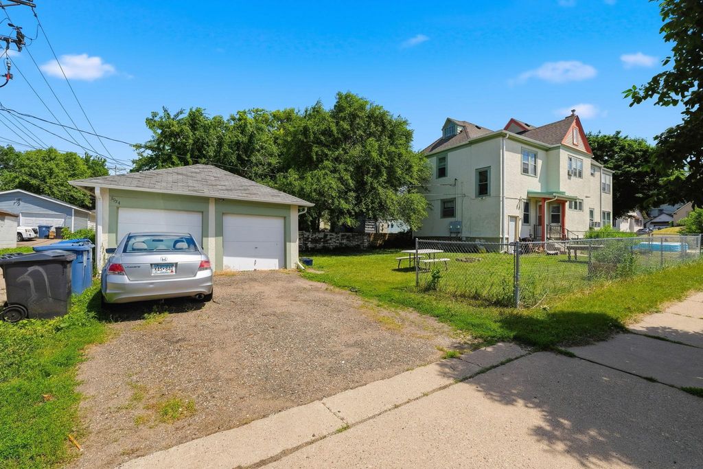 3954 Portland Avenue, Minneapolis, MN 55407
