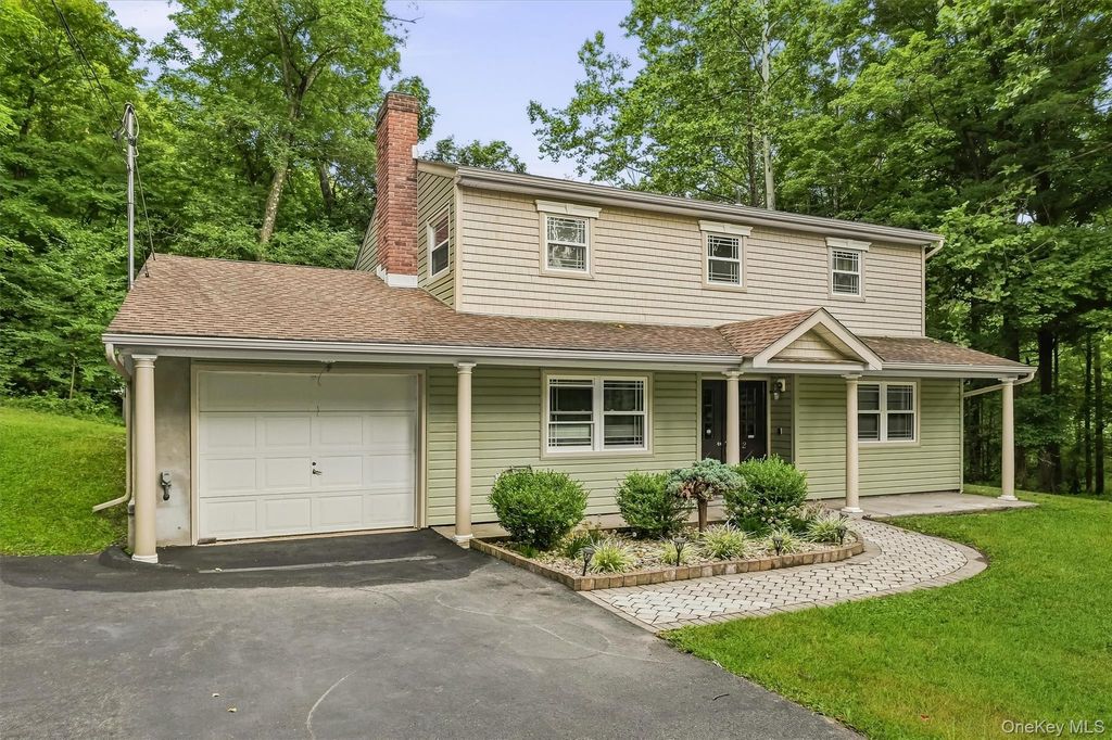2 Lilac Hill Road, New Windsor, NY 12553 — exterior