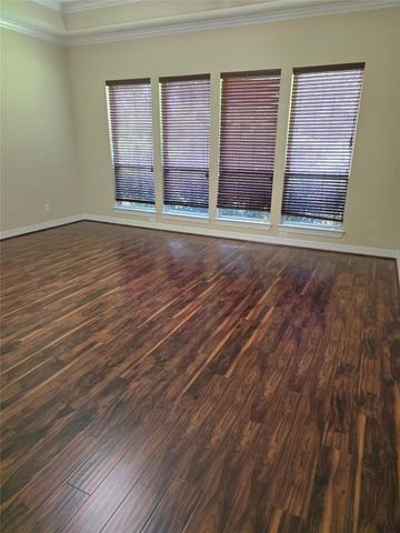 10 Val Delsa Court, Missouri City, TX 77459
