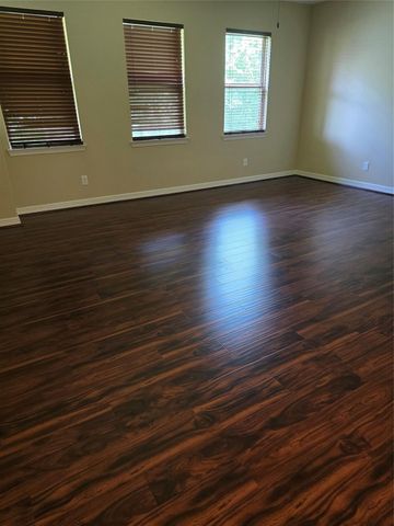 10 Val Delsa Court, Missouri City, TX 77459