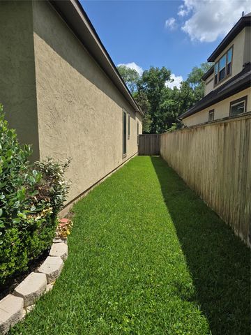 10 Val Delsa Court, Missouri City, TX 77459