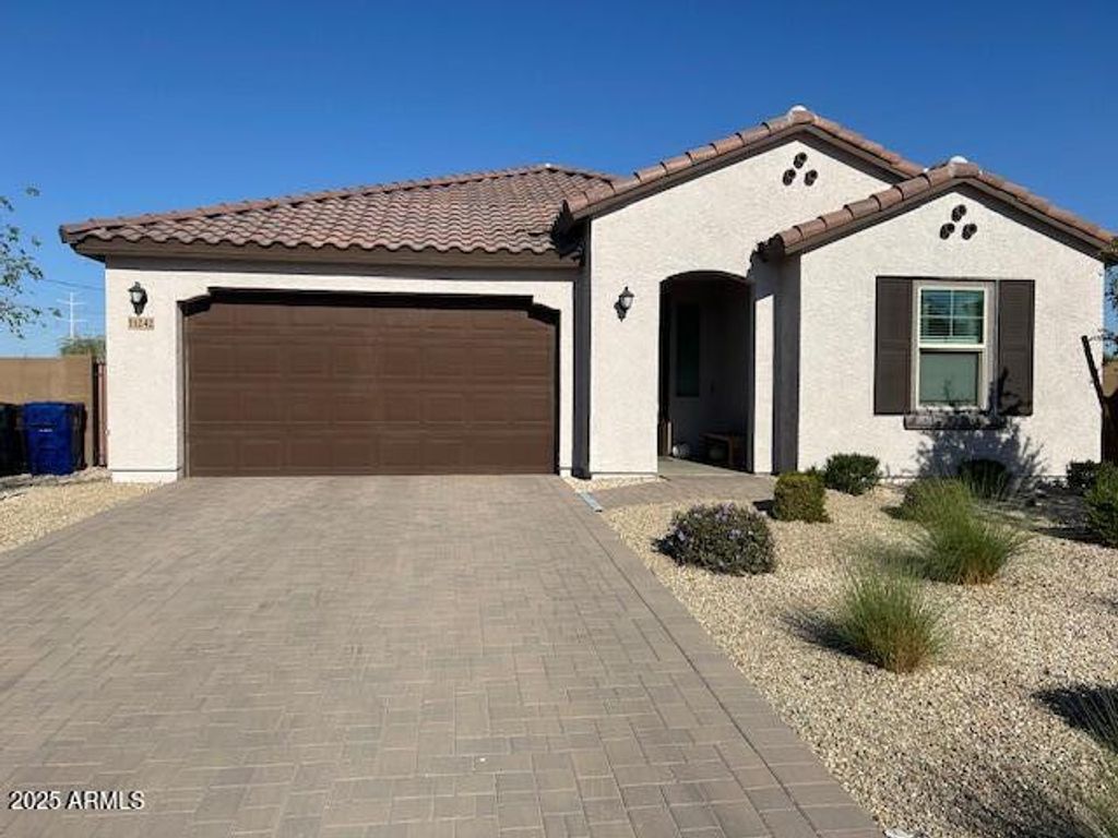 11242 W LUXTON Lane, Tolleson, AZ 85353