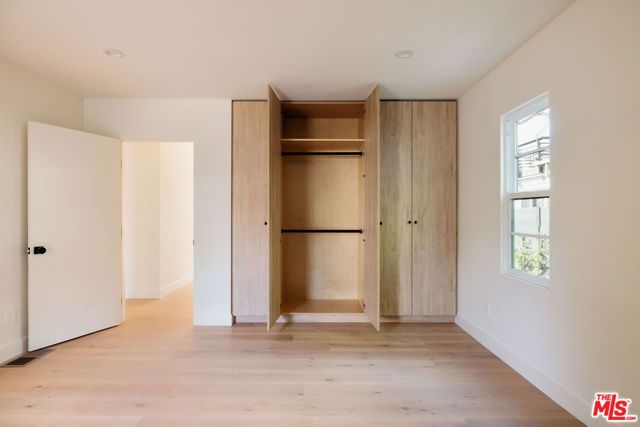 1018 Manzanita Street, Los Angeles, CA 90029