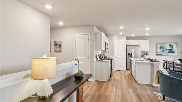 3035 Sweetwater Drive, Des Moines, IA 50320