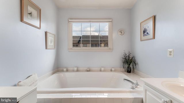 3996 BALI CT, Woodbridge, VA 22192