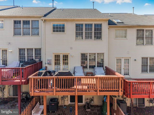 3996 BALI CT, Woodbridge, VA 22192