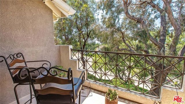 1055 S Dewcrest Drive, Anaheim, CA 92808