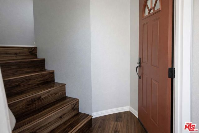 1055 S Dewcrest Drive, Anaheim, CA 92808