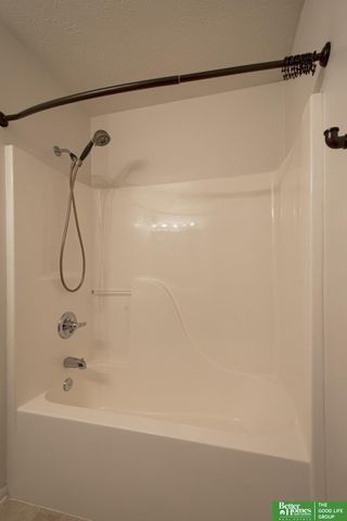 18028 Lillian Street, Omaha, NE 68136