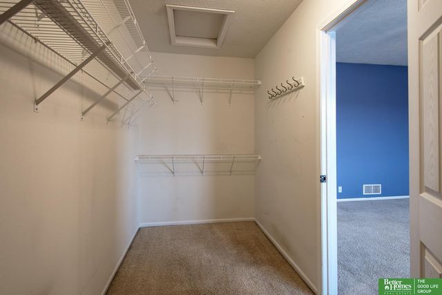 18028 Lillian Street, Omaha, NE 68136