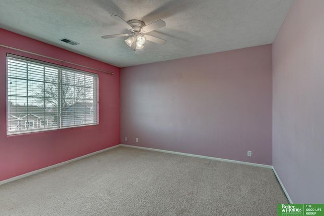 18028 Lillian Street, Omaha, NE 68136