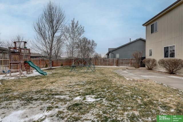 18028 Lillian Street, Omaha, NE 68136