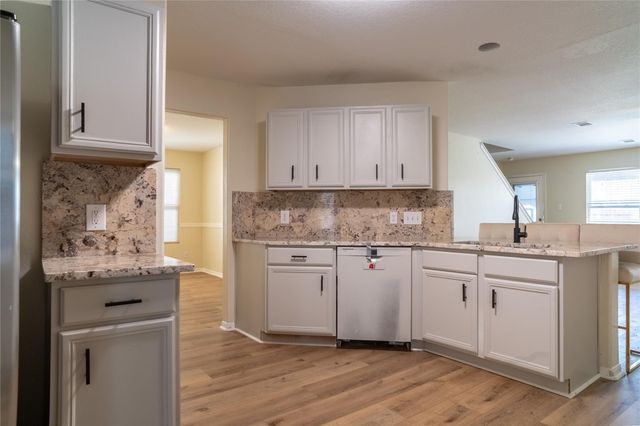 3426 Barkers Crossing Avenue, Houston, TX 77084