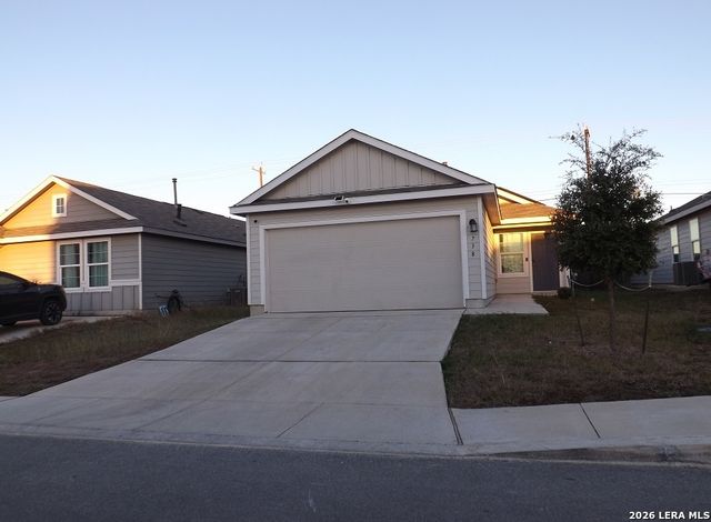 738 Ambush Ridge, San Antonio, TX 78220