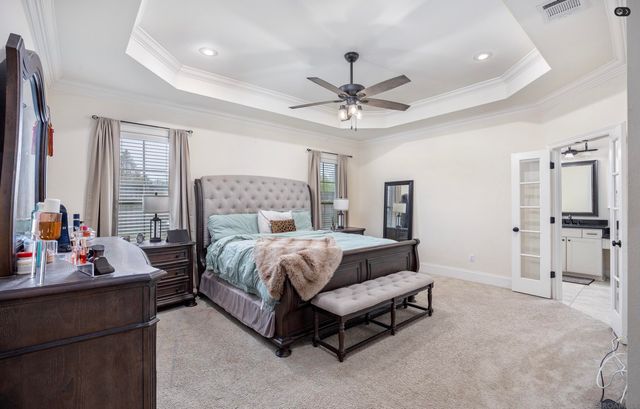 3421 Meadow Grove Dr, Zachary, LA 70791