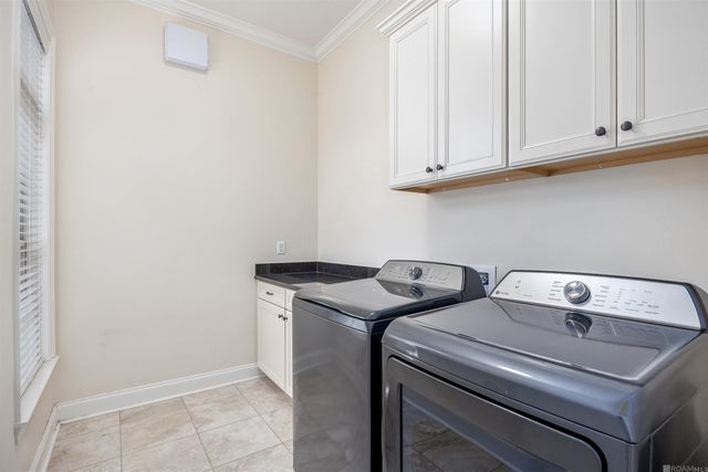 3421 Meadow Grove Dr, Zachary, LA 70791