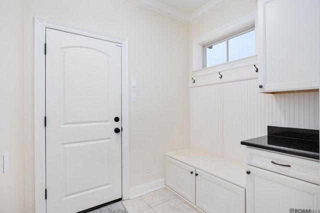 3421 Meadow Grove Dr, Zachary, LA 70791