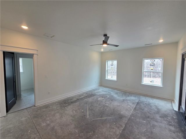 5116 Joe Lane, Rogers, AR 72756