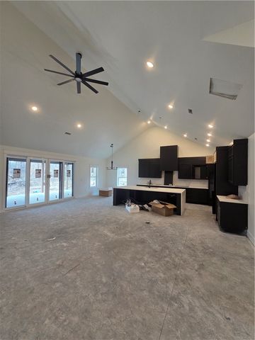 5116 Joe Lane, Rogers, AR 72756