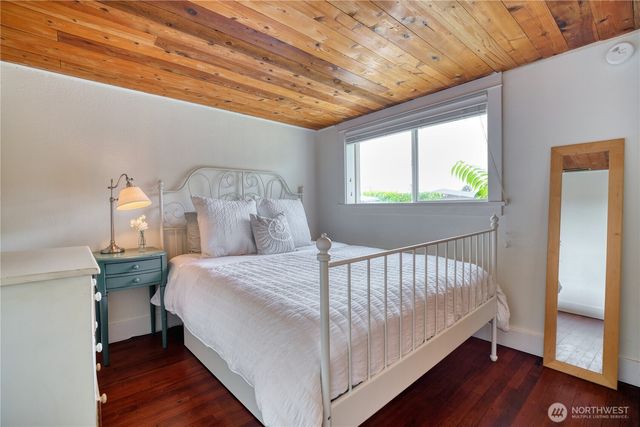 675 Sylvia Drive, Point Roberts, WA 98281