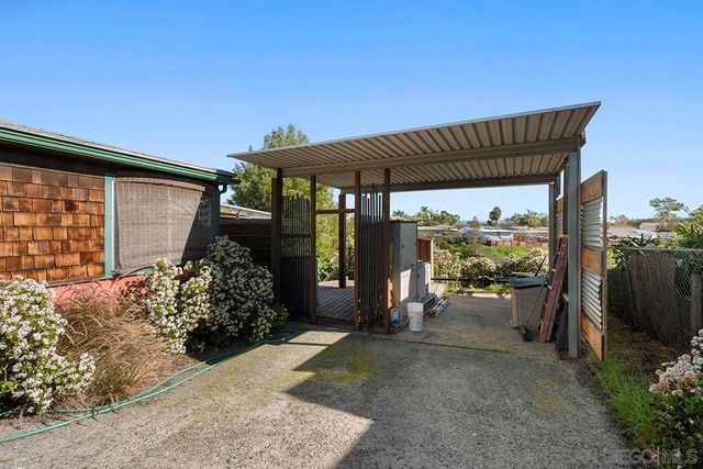 1817 David St, San Diego, CA 92111