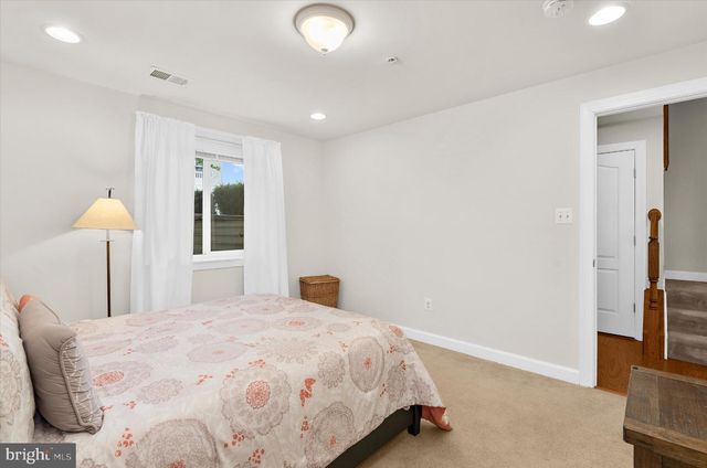 2119 GARDEN GROVE LN, Mitchellville, MD 20721