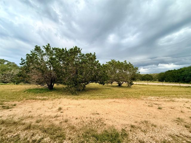 1435 Hilliard RD, San Marcos, TX 78666