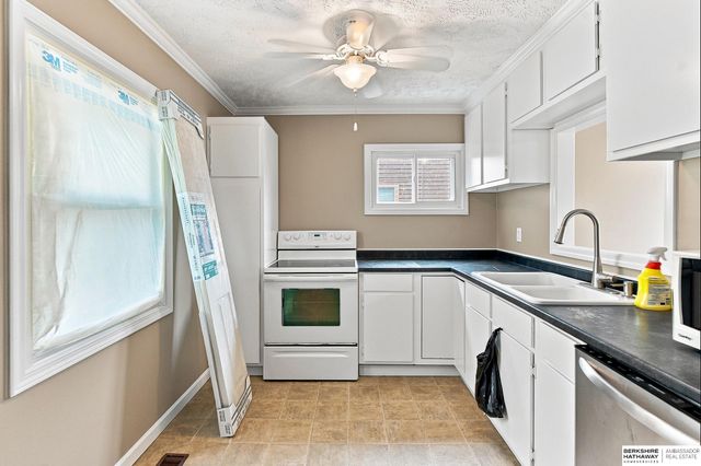 7094 Franklin Street, Omaha, NE 68104