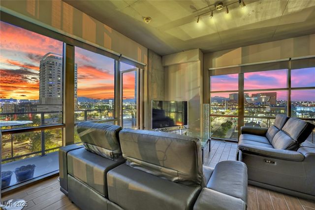 353 East Bonneville Avenue 626, Las Vegas, NV 89101