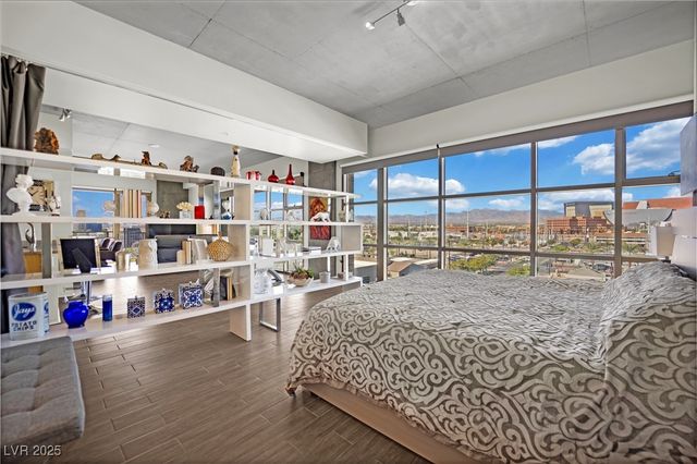 353 East Bonneville Avenue 626, Las Vegas, NV 89101