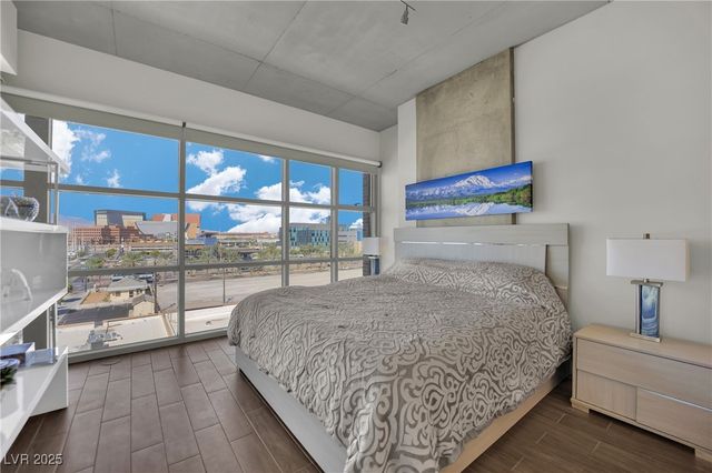 353 East Bonneville Avenue 626, Las Vegas, NV 89101