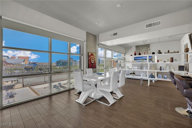 353 East Bonneville Avenue 626, Las Vegas, NV 89101