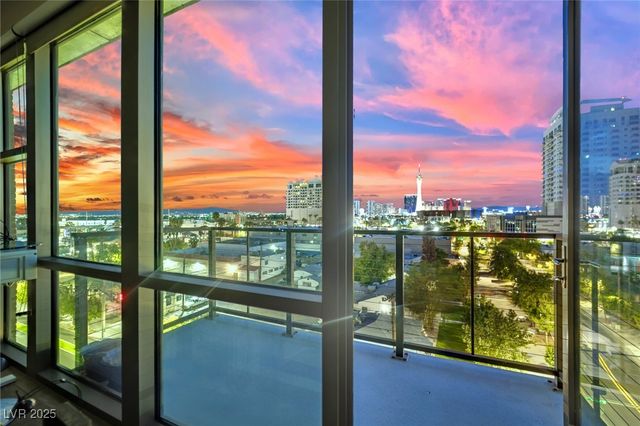 353 East Bonneville Avenue 626, Las Vegas, NV 89101