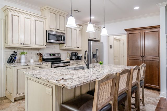 192 Juliana Way, Houma, LA 70364