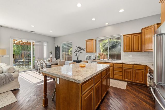 4762 Savoie Way, Sacramento, CA 95835