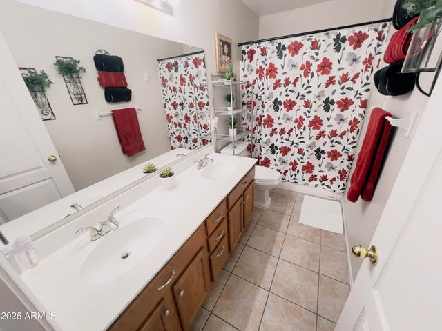 7972 W RANCHO Drive, Glendale, AZ 85303